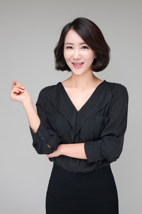 四平千佼填 国际高级纹绣师